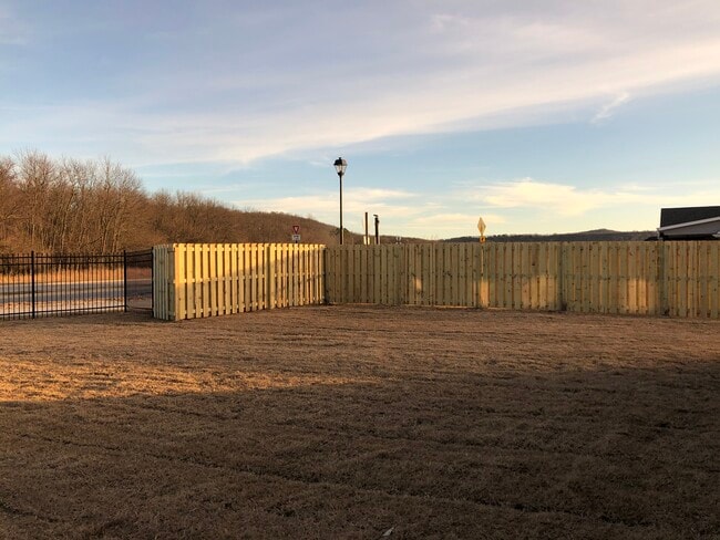 4192 W Anthem Dr in Fayetteville, AR - Building Photo - Building Photo