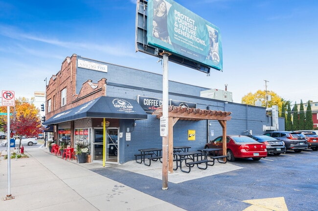 1337 Randolph Ave in St. Paul, MN - Building Photo - Building Photo