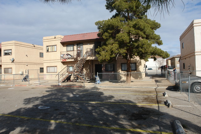 3434 College View Ct in North Las Vegas, NV - Building Photo - Building Photo