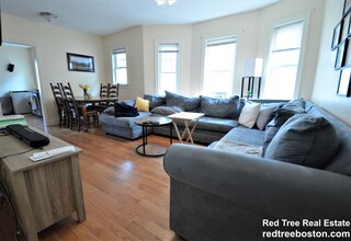 74 Brooks St, Unit 2 in Boston, MA - Building Photo - Building Photo