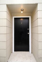 7630 SE Woodstock Blvd in Portland, OR - Building Photo - Building Photo