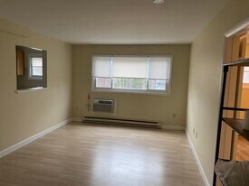 41 Fairmount Pl in Leominster, MA - Building Photo