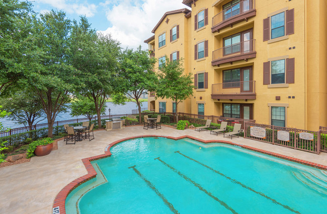 Monterra Las Colinas Apartments in Irving, TX - Building Photo - Building Photo