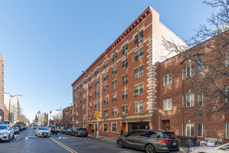 Cascade in Brooklyn, NY - Building Photo - Primary Photo