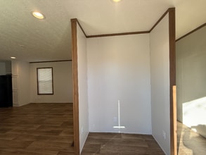 124 Pruitt St in Lexington, OK - Building Photo - Building Photo