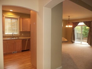 705 NW 150th St in Vancouver, WA - Foto de edificio - Building Photo