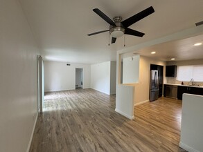 4413 Mt Castle Ave in San Diego, CA - Building Photo - Building Photo