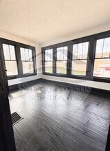 243 W First St in Mansfield, OH - Building Photo - Building Photo