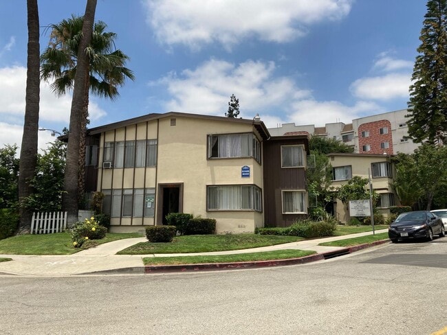 property at 331 S Reno St