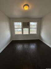 115 Kinder Dr in San Antonio, TX - Building Photo - Building Photo