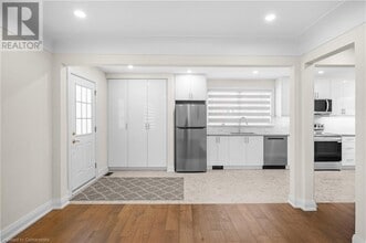 723 Hager Ave in Burlington, ON - Building Photo - Building Photo