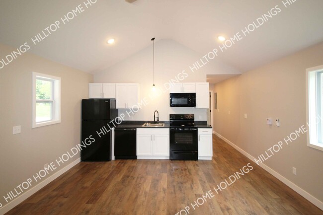 property at 39 Hilltop Rd
