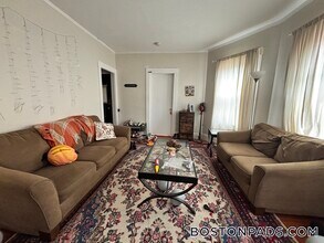 74 Romsey St in Boston, MA - Foto de edificio - Building Photo