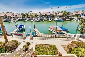 80 Kingston Ct S in Coronado, CA - Building Photo - Building Photo