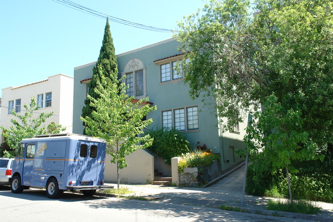 1543 Spruce St in Berkeley, CA - Foto de edificio - Building Photo