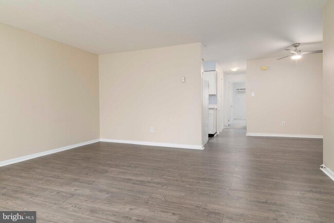 212 W 1st Ave in Conshohocken, PA - Building Photo - Building Photo