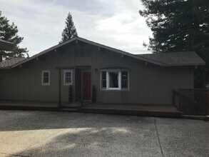 11427 Lakeshore N in Auburn, CA - Building Photo - Building Photo