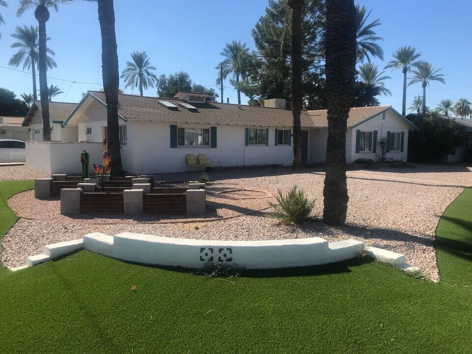 103 W Palmdale Dr in Tempe, AZ - Building Photo