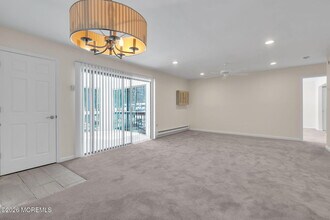 129 Amberly Dr in Englishtown, NJ - Building Photo - Building Photo