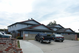 Bethel Apartments in Salinas, CA - Building Photo - Building Photo