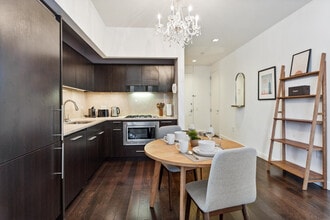 110 Wall St, Unit FL12-ID278478P in New York, NY - Building Photo - Building Photo