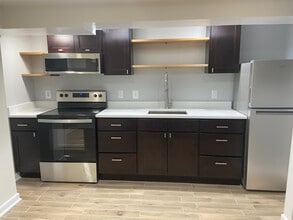 4401 29th St in Mount Rainier, MD - Foto de edificio - Building Photo