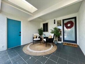 6335 Lake Apopka Pl in San Diego, CA - Building Photo - Building Photo