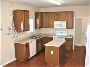 209 Haywood Ln in Clayton, NC - Building Photo - Building Photo