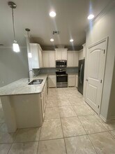 1818 Rodd Field Rd in Corpus Christi, TX - Building Photo - Building Photo