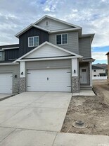 5116 Rustic Patch Rd in Eagle Mountain, UT - Building Photo