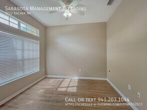 3012 Kacher Rd in North Port, FL - Building Photo - Building Photo