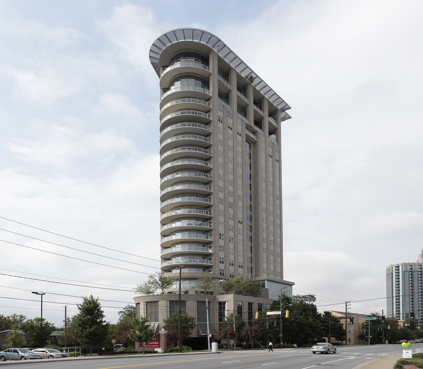 The Phoenix On Peachtree in Atlanta, GA - Building Photo
