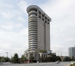 The Phoenix On Peachtree in Atlanta, GA - Building Photo - Building Photo