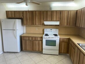 442 Franconia Cir in Greenacres, FL - Building Photo - Building Photo