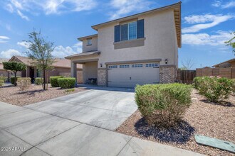 24633 W Sheraton Ln in Buckeye, AZ - Building Photo - Building Photo