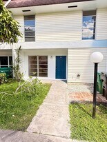 3301 Raleigh St in Hollywood, FL - Building Photo