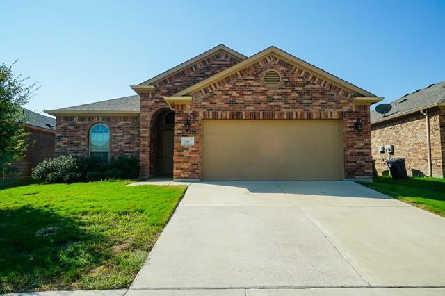 349 Lead Creek Dr in Fort Worth, TX - Building Photo