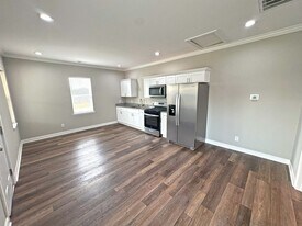 234-236 W Winchester St in Gallatin, TN - Building Photo