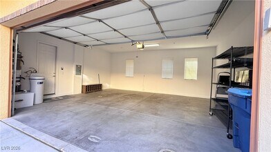 1866 Via Delle Arti in Henderson, NV - Building Photo - Building Photo