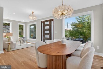 5310 Cathedral Ave NW in Washington, DC - Building Photo - Building Photo