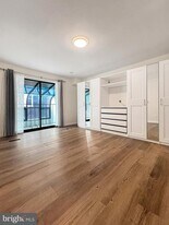 1715 15th St NW in Washington, DC - Building Photo