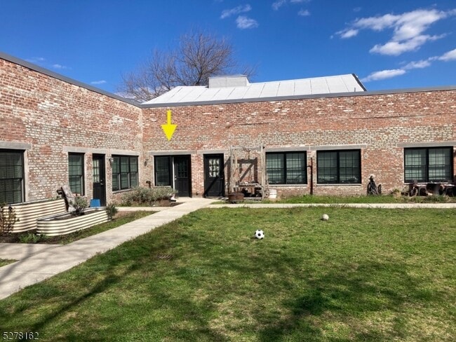 property at 66 Dr Martin Luther King Jr Blvd