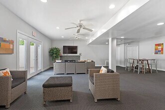 545 Burgoyne Rd in Charlottesville, VA - Building Photo - Building Photo
