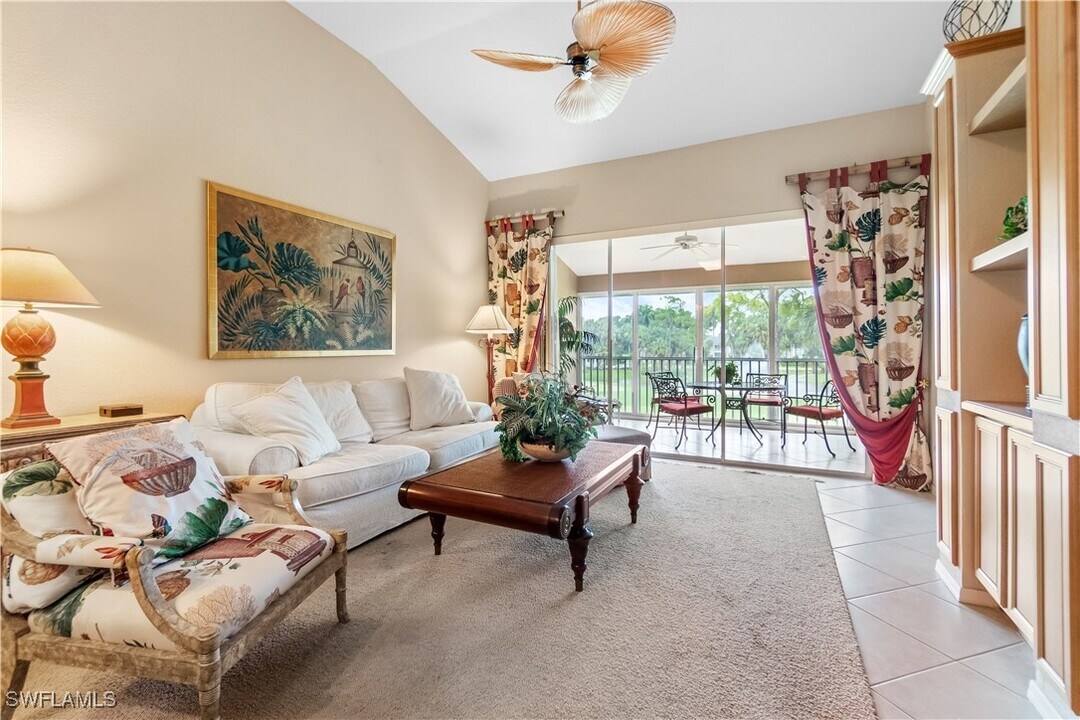 1980 Willow Bend Cir in Naples, FL - Building Photo