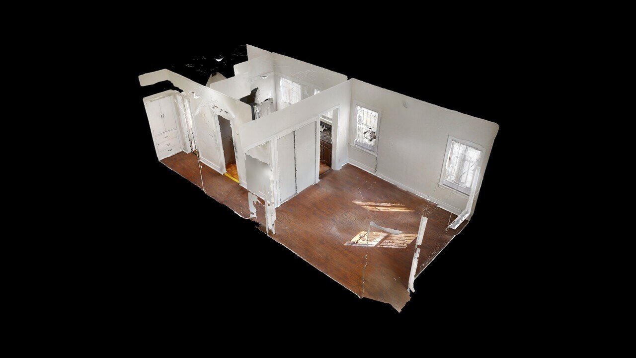 2318 W Jefferson Blvd in Los Angeles, CA - Building Photo
