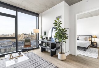 1255 W Fulton St in Chicago, IL - Building Photo - Building Photo