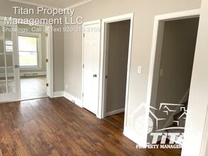 1521 W Murdock Ave in Oshkosh, WI - Building Photo - Building Photo