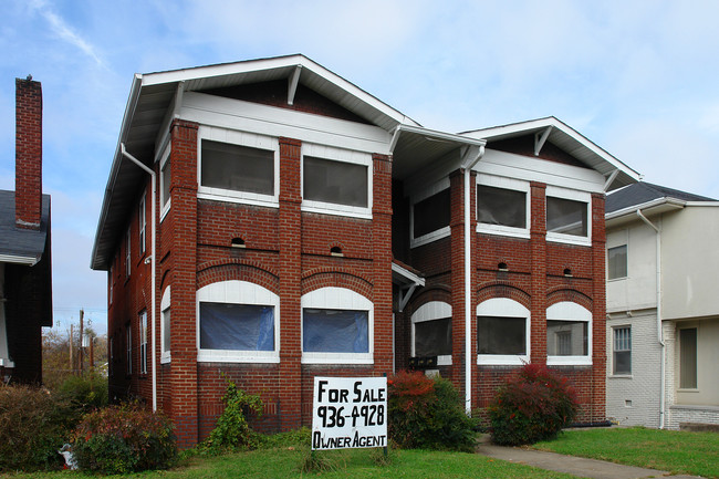 Marthalynn Apartments in Knoxville, TN - Building Photo - Building Photo