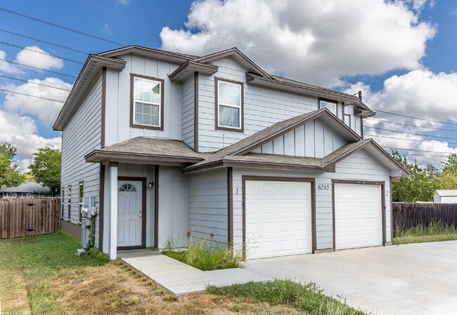 6265 Eddie Way in San Antonio, TX - Building Photo - Building Photo