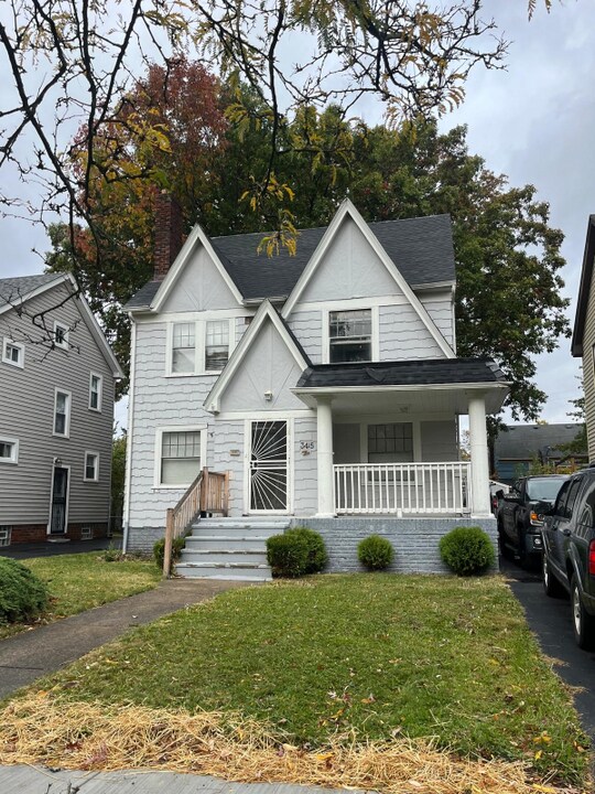 3415 Spangler Rd in Cleveland Heights, OH - Building Photo